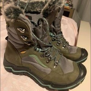 Keen winter boots